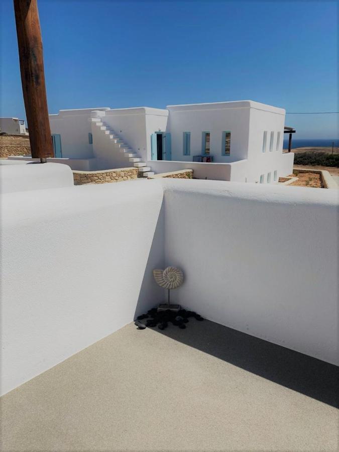 Blue Harpist Villas Koufonisia Exterior foto